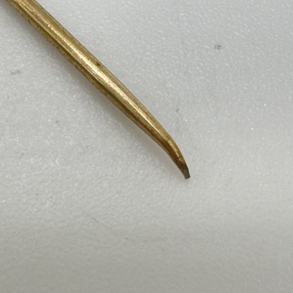 Antique Stick Pin Art Nouveau Blue Glass Gold Tone Openwork Cravat Lapel Hat Pin - Picture 8 of 9